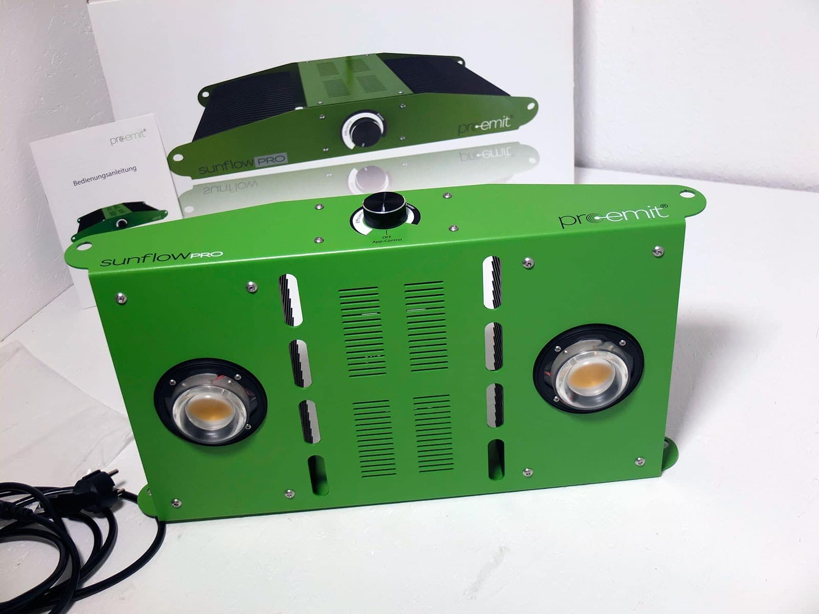 pro-emit - sunflow PRO | LED-Horticulture.de